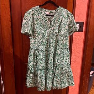 Crown Ivy Green V-Neck Dress